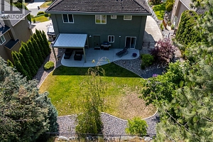 2111 Lillooet Crescent - Photo 64