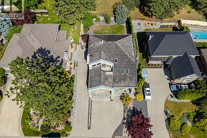 2111 Lillooet Crescent - Photo 69