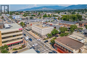 3131 30th Avenue - Photo 6