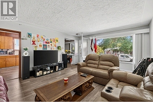 1287-1289 Lawrence Avenue - Photo 17