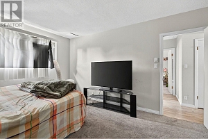 1287-1289 Lawrence Avenue - Photo 26