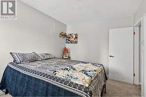 1287-1289 Lawrence Avenue - Photo 31
