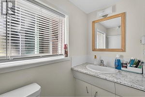 1287-1289 Lawrence Avenue - Photo 44