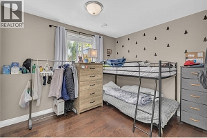855 Saucier Avenue - Photo 25