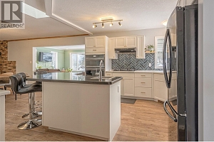 3445 Sidney Crescent - Photo 13