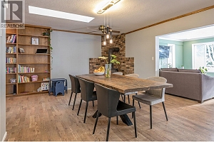 3445 Sidney Crescent - Photo 15