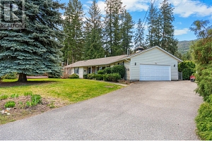 3445 Sidney Crescent - Photo 2