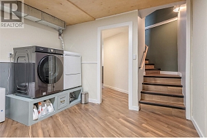 3445 Sidney Crescent - Photo 34