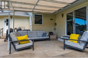 3445 Sidney Crescent - Photo 35