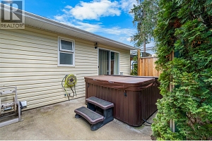 3445 Sidney Crescent - Photo 36