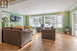 3445 Sidney Crescent - Photo 6