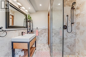 5867 Bella Vista Road - Photo 18