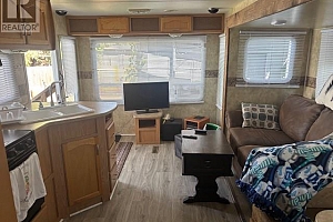 1 Robson Road - Photo 14