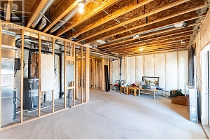 933 Mt. Robson Place Unit# 65 - Photo 32