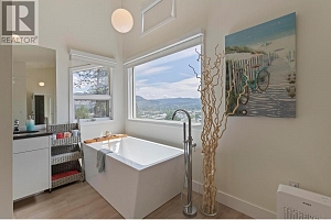 2266 Omineca Place - Photo 37
