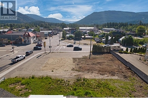 606 George Street - Photo 13