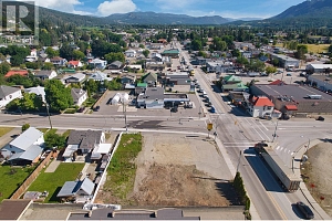 606 George Street - Photo 3