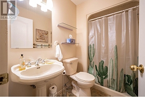 2595 Catherine Place Unit# 15 - Photo 56