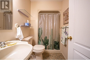 2595 Catherine Place Unit# 15 - Photo 60