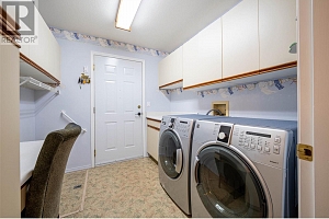 2595 Catherine Place Unit# 15 - Photo 63