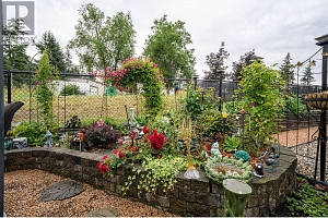 2595 Catherine Place Unit# 15 - Photo 79