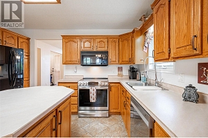 2595 Catherine Place Unit# 15 - Photo 8