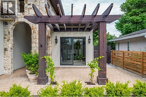 3567 Lakeshore Road - Photo 9