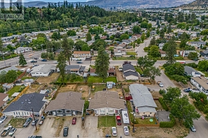 830/832 Irma Road - Photo 2
