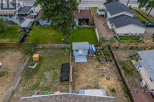 830/832 Irma Road - Photo 4