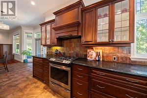 2615 Harvard Road - Photo 20