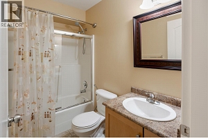 371 MCCARREN Avenue - Photo 22