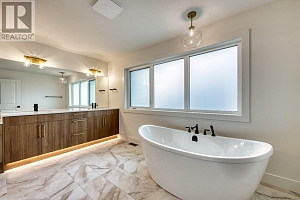 937 Bull Crescent - Photo 36