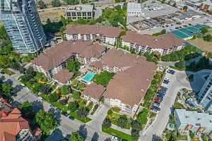 1093 Sunset Drive Unit# 105 - Photo 3