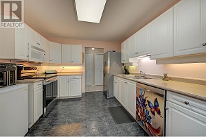 555 Houghton Road Unit# 203 - Photo 13