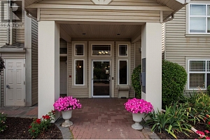 555 Houghton Road Unit# 203 - Photo 3