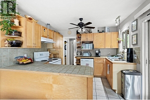 842 Walrod Street - Photo 15