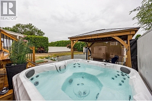 150 Jupiter Court - Photo 44