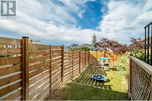 1174 Bergamot Avenue - Photo 31