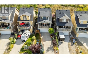 1174 Bergamot Avenue - Photo 40