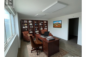 4517 23 Street - Photo 2