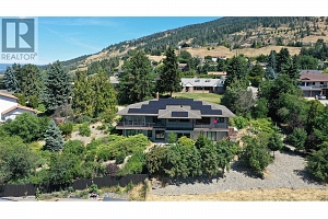 460 Crestview Drive - Photo 3