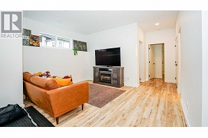 9499 Ledgestone Road - Photo 15