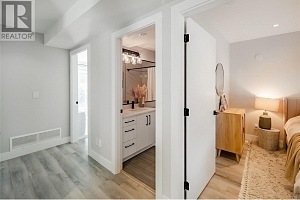 1524 Lakeview Street - Photo 11