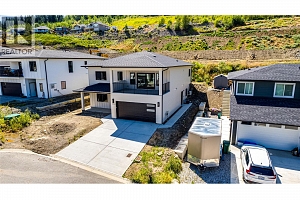 2736 Cedar Ridge Street - Photo 3