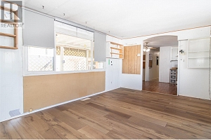 3745 Lakeshore Road Unit# 39 - Photo 3