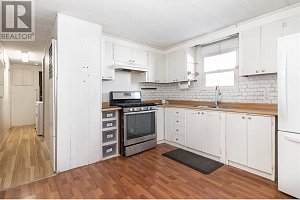 3745 Lakeshore Road Unit# 39 - Photo 4
