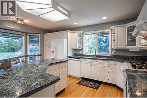 7821 Old Kamloops Road - Photo 15