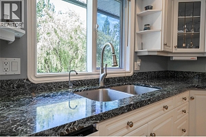 7821 Old Kamloops Road - Photo 16