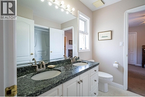 7821 Old Kamloops Road - Photo 36