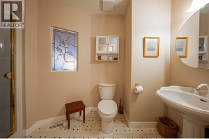 7821 Old Kamloops Road - Photo 39